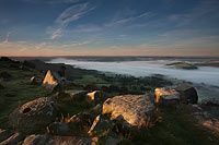 1085-Curbar-Mist Chris Gilbert, Ravenseye Gallery, Peak District, Photographs, Courses